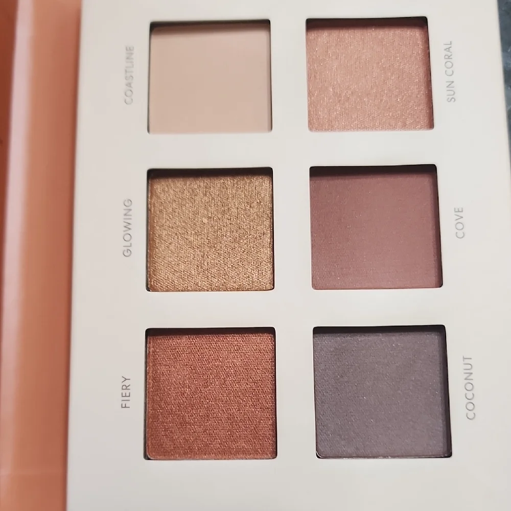 bareMinerals Mineralist Warmth in Orange